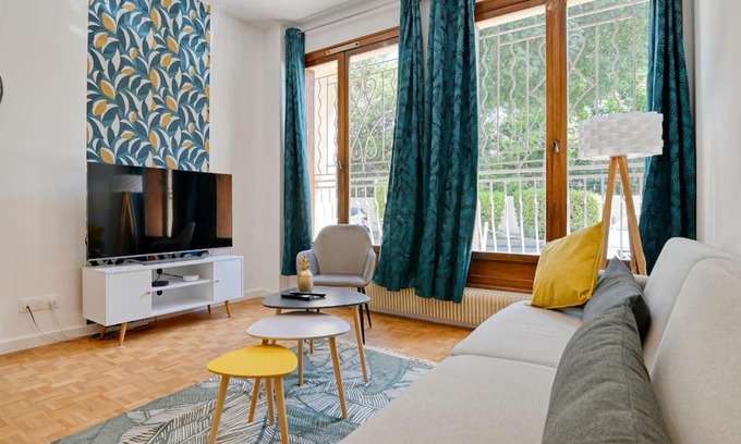 Les Cinq Avenues Apartment | CHAPE - Grand T5 à 6 min à pied du métro Cinq Avenue