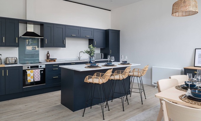Saint Asaph Apartment | Chapel renovation Free on-site parking Zip-link beds Double sofa bed