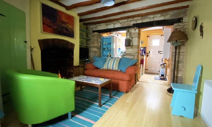 Winchcombe Cottage | Character cottage near Sudeley Castle, Hailes Abbey, Cotswold Way, Cleeve Common
