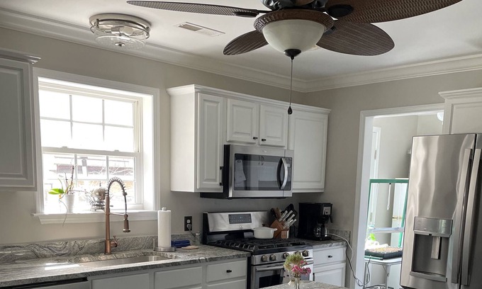 Charleston House | Charleston, a top destination, made better with your own pool
