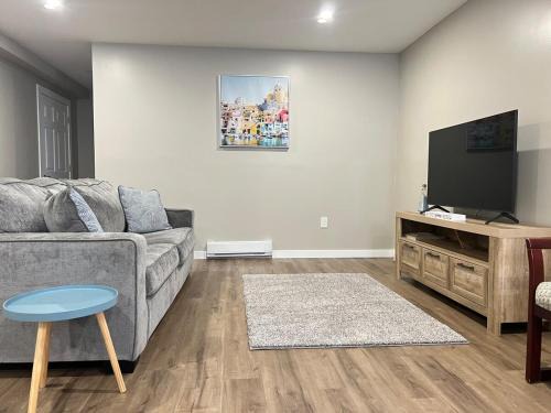Charlottetown House | Charlottetown brand-new suite