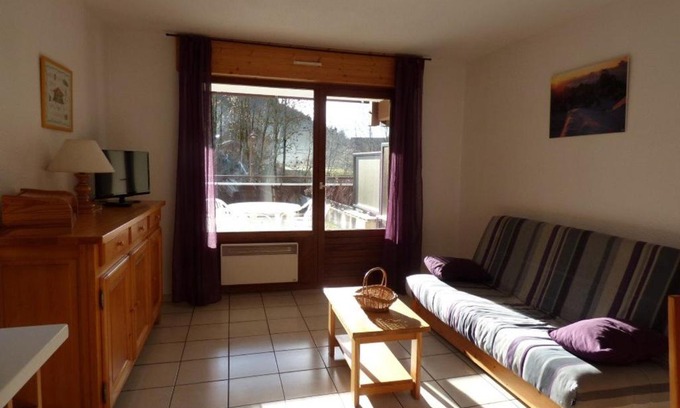Le Grand-Bornand Apartment | Charmant appartement 6 pers, 38m², proche télécabines, centre et loisirs, sud, terrasse - FR-1-458-118