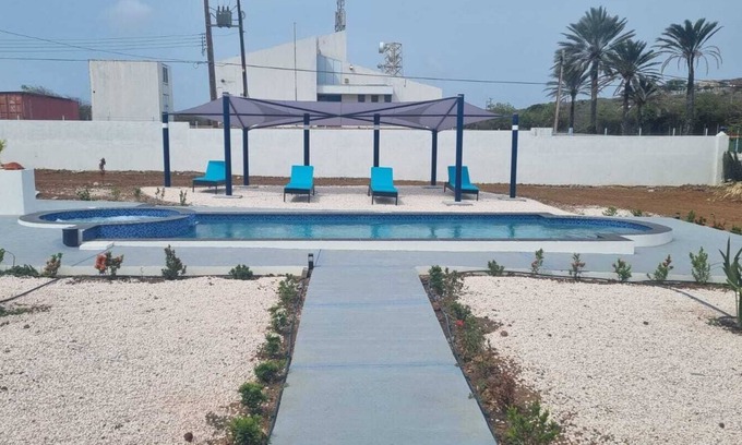Curacao Bed & Breakfast | Charmant Appartement in Barber. Dichtbij Mooie Stranden en Lokale Restaurants