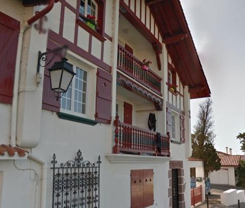 Guethary Apartment | Charmant appartement, plein pied, 2 places parkings