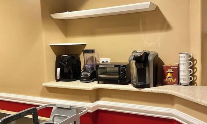 Jackson Apartment | Charming 1-bedroom with full bathroom located in a house in the suburb