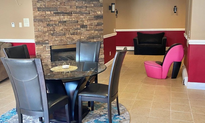 Jackson Apartment | Charming 1-bedroom first floor walking apt in fabulous sub of Jackson Township