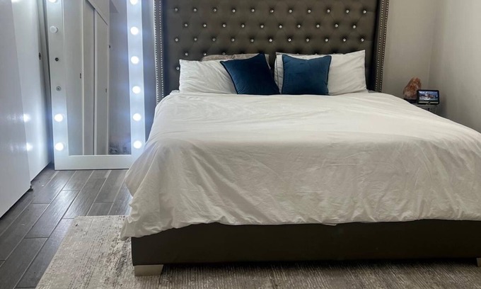 Indio House | Charming 1-bedroom house in wonderful Indio with AC