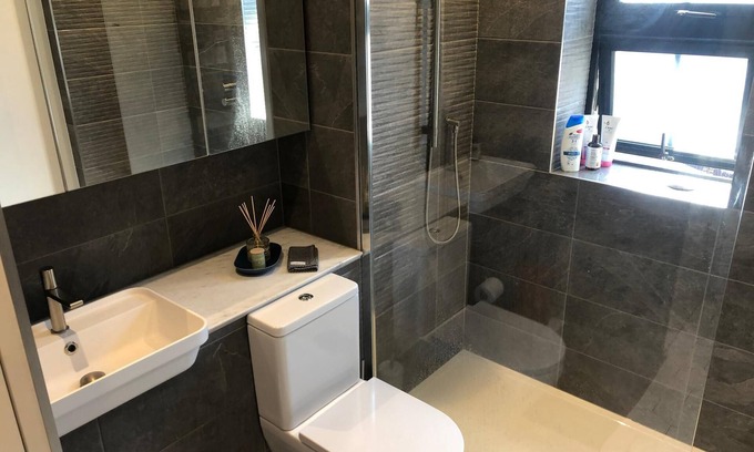 Cathedrals Condo | Charming 1-Bedroom Retreat in Central Borough