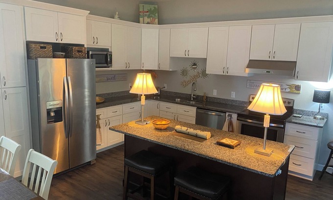 Osage Beach House | Charming 1-bedroom house with WiFi in wonderful Osage Beach