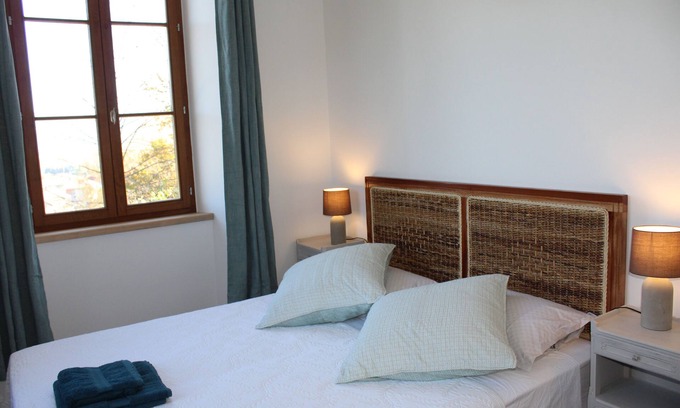 Chapareillan House | Charming 1 to 2 pers gîte at the foot of the Chartreuse