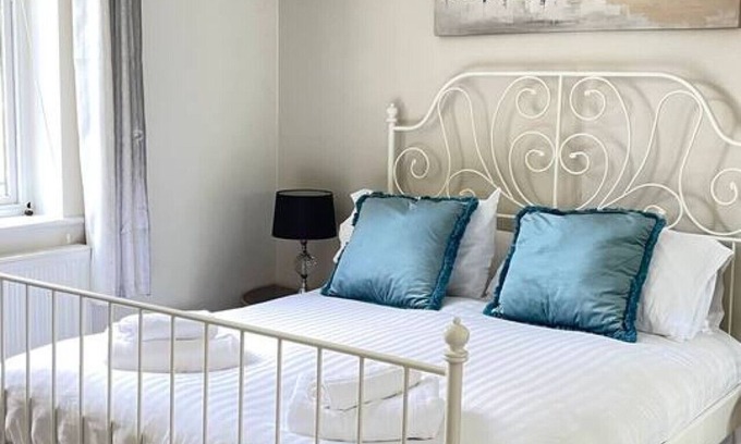 Exmouth Cottage | Charming 2-Bed Cottage, Exmouth | Sleeps 3