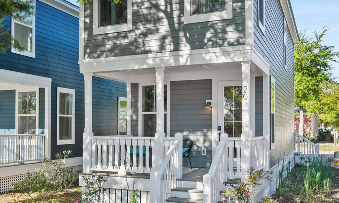 Ocean Springs Cottage | Charming 2-bedroom cottage in peaceful Ocean Springs with AC