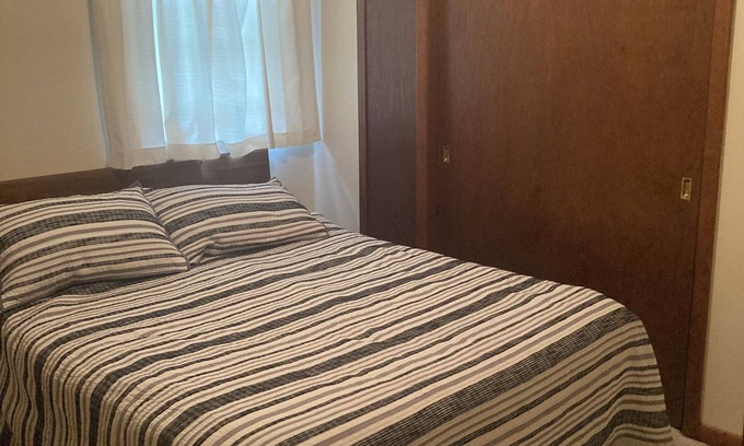 Fish Creek Cottage | Charming 2-bedroom cottage in Fish Creek with AC, heat, WiFi