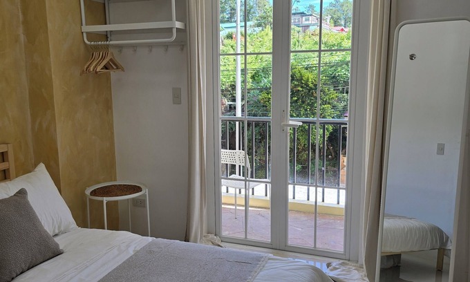 Baguio Condo | Charming 2-bedroom condo in cool Baguio with WiFi and access to fitness room
