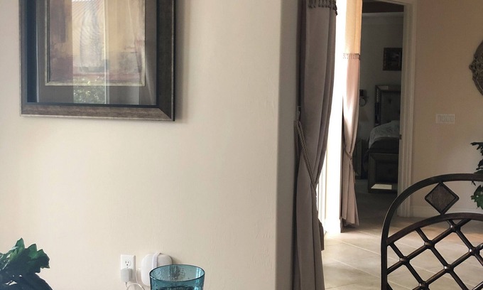 Naples Condo | Charming 2-bedroom condo with WiFi, fitness room in nice Naples. Golf available.