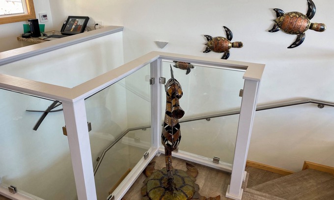 Morro Bay House | Charming 2-bedroom house with WiFi and Ocean/Morro Rock views. 5 min to beach