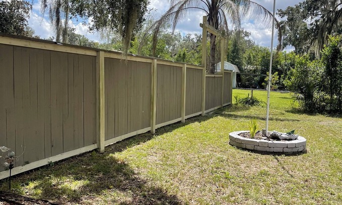 Hernando House | Charming 2-bedroom house in peaceful Hernando with AC