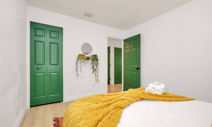Taft House | Charming 2-bedroom house in Orlando