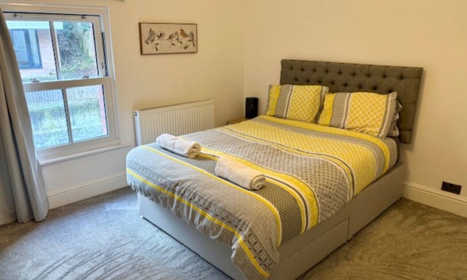 Colwyn Bay House | Charming 2-Bedroom House in the Heart of Colwyn Bay