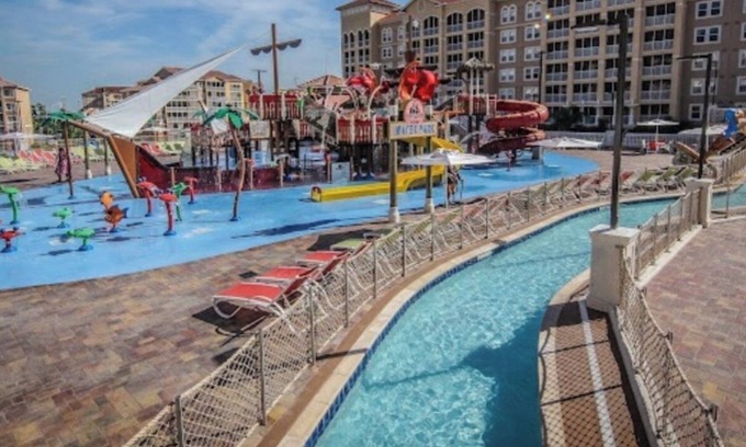 West Kissimmee Villa | Charming 2-bedroom villa with resort access just minutes from Disney theme parks