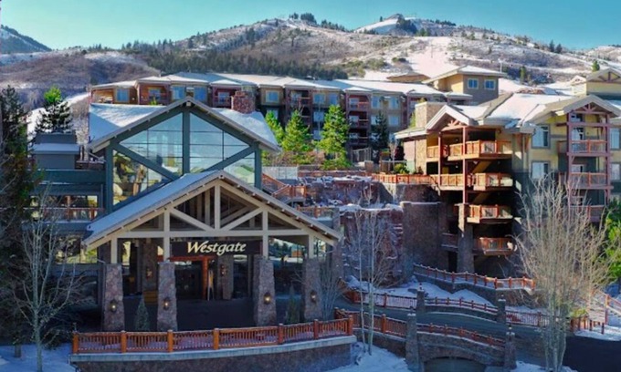 Park City Villa | Charming 2-bedroom villa in lovely Park City with AC, WiFi, fitness room