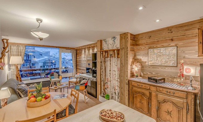 Le Lavachet Apartment | Charming 2-Room Apartment for 4/5 in Tignes, with Balcony and Premium Amenities