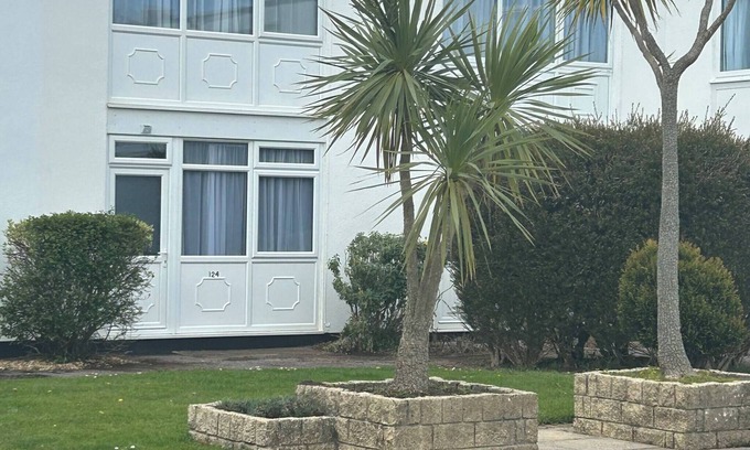 Dawlish Warren House | Charming 2 Storey Holiday Villa in Dawlish Warren