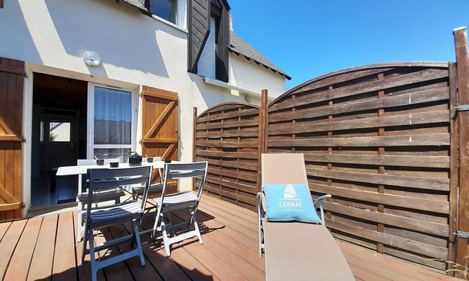 Carnac Villa | Charming 2BR House in Carnac – Close to Beach, South-Facing Terrace, Parking