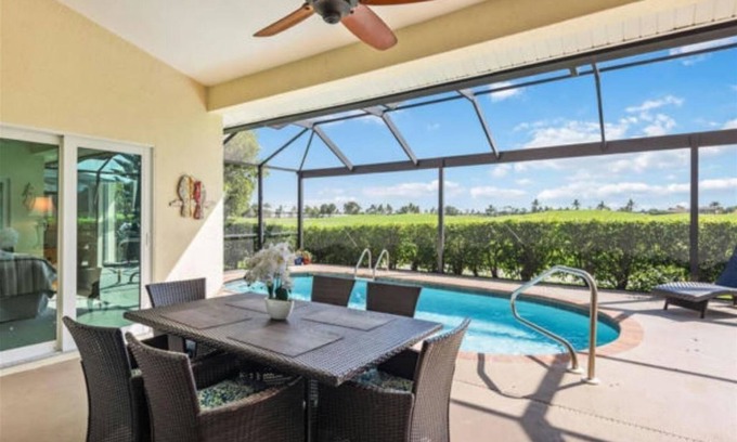 Falcons Glen House | Charming 3-bdrm golf villa with private pool in Falcons Glen, Lely Resort Naples