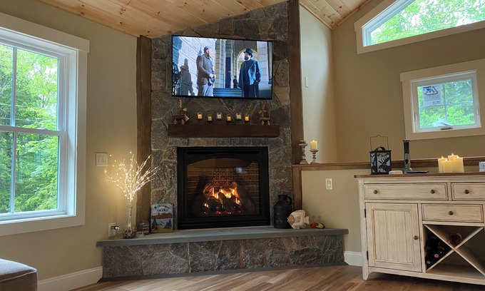 Moultonborough House | Charming 3-bedroom house in lovely Moultonborough with WiFi, AC