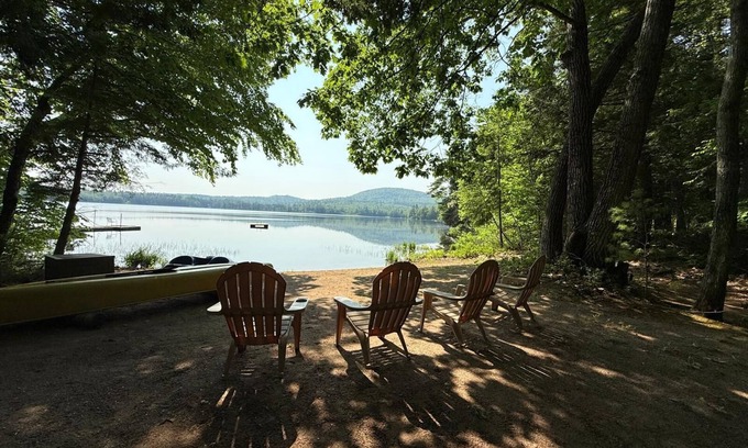 Eidelweiss Village Cabin | Charming 3-bedroom cabin in Madison, NH with private access to lake.