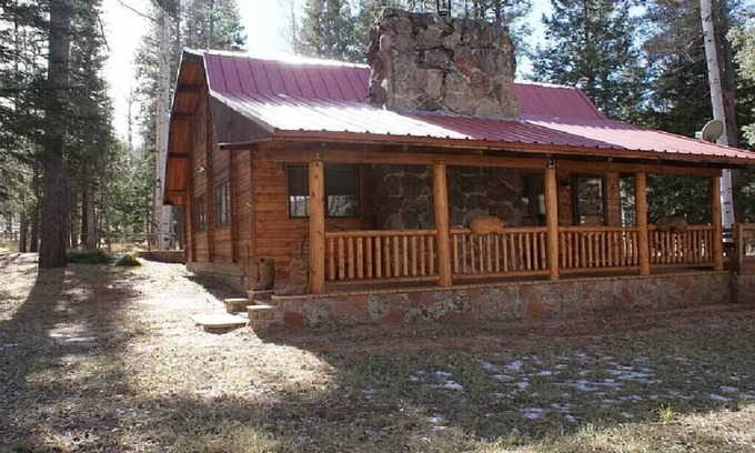 Alpine Cabin | Charming 3 bedroom cabin in the White Mountains, Tal Wi Wi/Alpine with WIFI