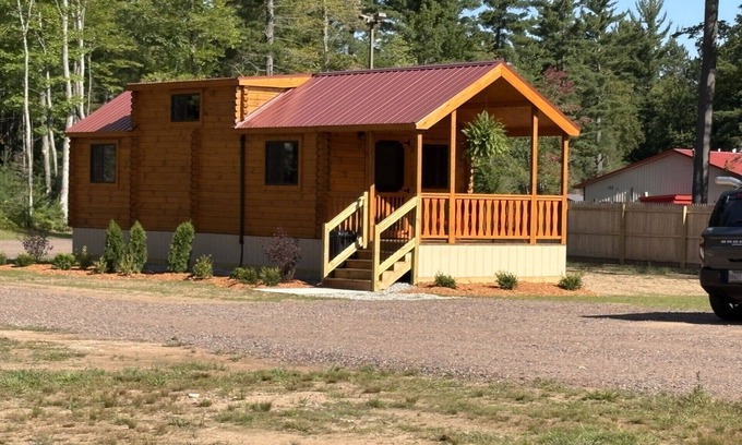 Gwinn Cabin | Charming 3-bedroom cabin in Gwinn - Snowmobile & ATV Trailhead