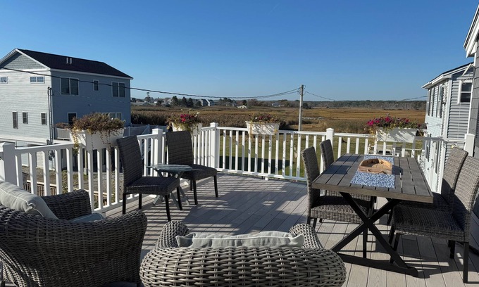 Ogunquit - Wells Cottage | Charming 3-bedroom cottage steps to the ocean in beautiful Wells with AC
