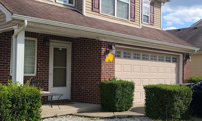Lexington House | Charming 3-bedroom Escape Haven in Lexington/5 mi from airport/4.3mi from H.Park