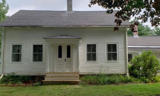 Milbridge Other | Charming 3-bedroom farmhouse in Pleasant Milbridge with WiFi