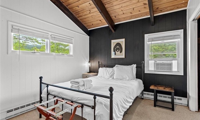 Windham Other | Charming 3-bedroom farmhouse with hot tub in the Catskills