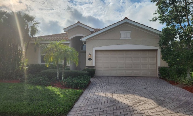 Braden River House | Charming 3-bedroom house with WiFi, fitness room in marvelous Bradenton