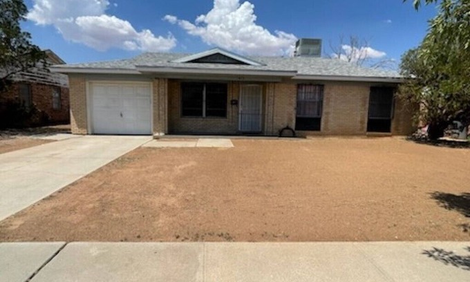 Northeast El Paso House | Charming 3-bedroom house with AC and WiFi in lovely El Paso