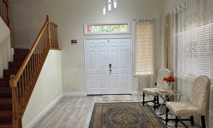 Southridge Village House | Charming 3-bedroom house in Fontana with AC