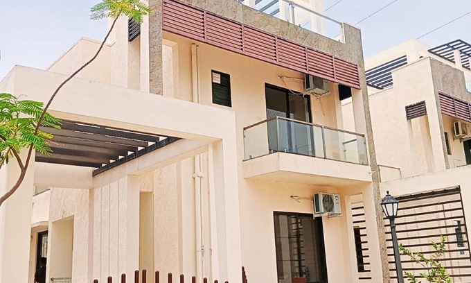 Vadanemelli Villa | Charming 3-bedroom villa with Private Pool, AC, and WiFi near Mahabalipuram