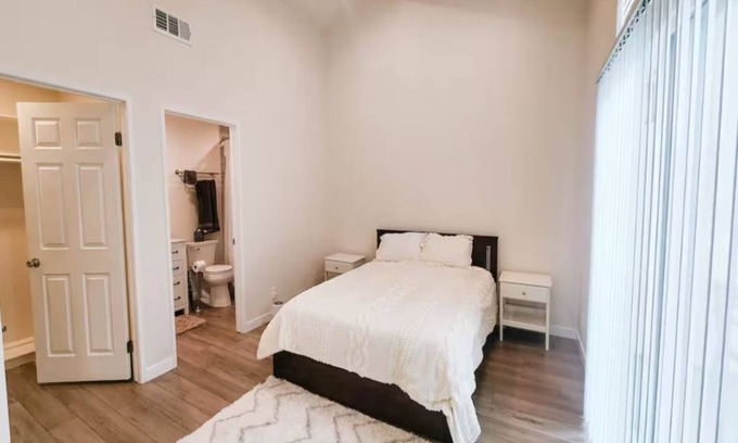 Gardena House | Charming 3-bedroom townhome Central to Amusement Parks, with AC, WiFi