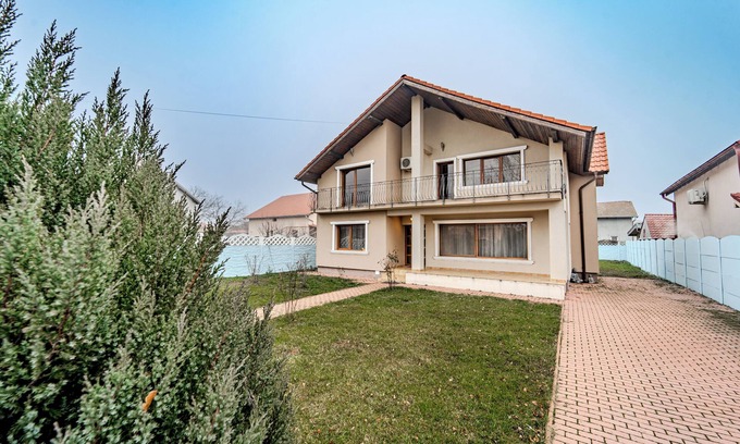Timisoara Villa | Charming 3-bedroom villa with AC, WiFi in peaceful Utvin Timisoara