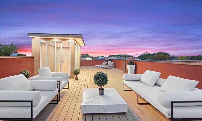 Queens Villa | Charming 3-bedroom villa in upper Ditmars Astoria in Queens