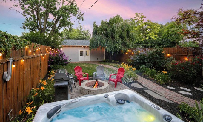 Weinland Park House | Charming 3BR w/Hot Tub + Garden | Near OSU + More