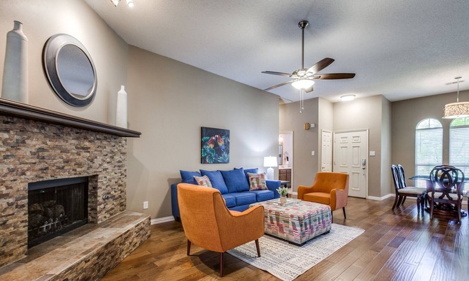 Allen House | Charming 3RB Home Large Outdoor Living!