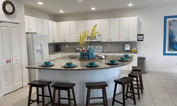 Kissimmee House | Charming 6 BR Villa on Sonoma Resort with private pool!