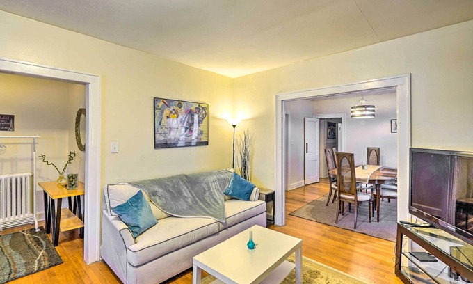 Melrose House | Charming Albany Retreat ~ 3 Mi to Downtown!