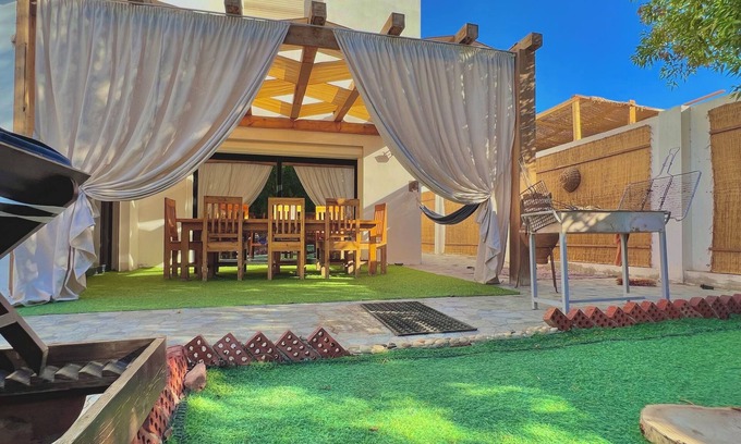 Dahab Villa | Charming American Villa – 3BR with AC, WiFi & Pool in Dahab