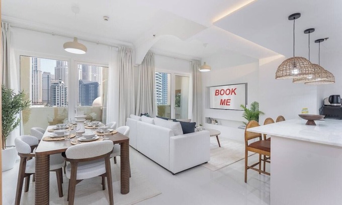 Dubai Marina Apartment | Charming and Cozy 2BR Stay in Dubai Marina!